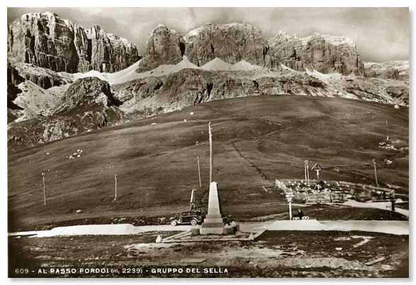 Pordoi Cemetery early001